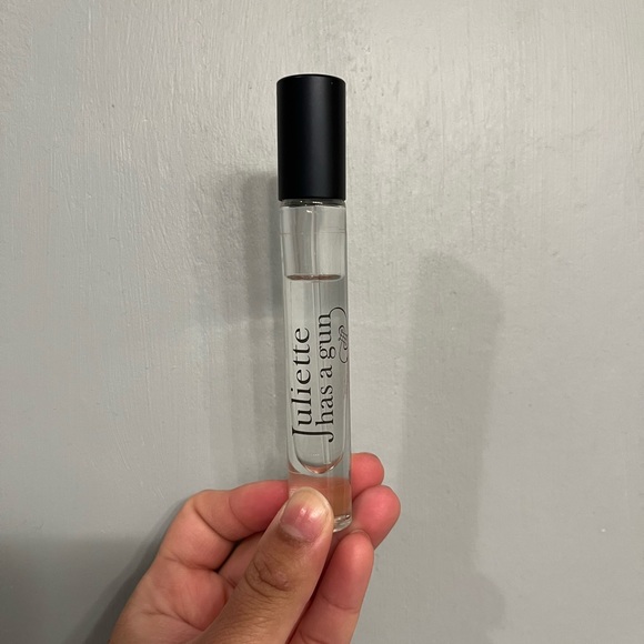 Juliette Has a Gun - Not a Perfume Superdose rollerball - Picture 3 of 4